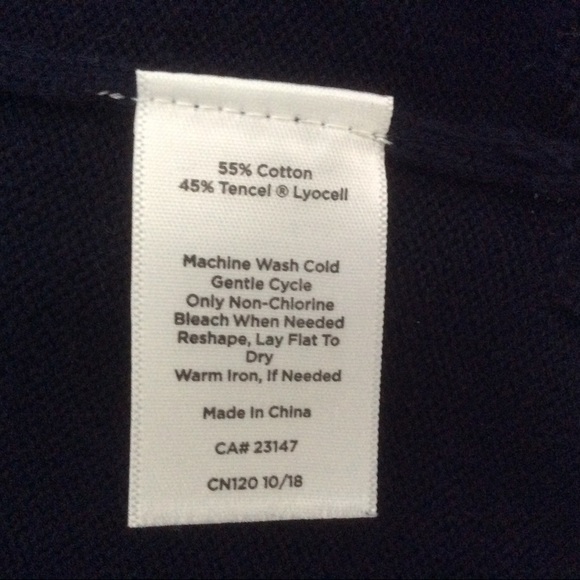 Talbots Navy Blue Sweater with White Trim - LP - Picture 12 of 12